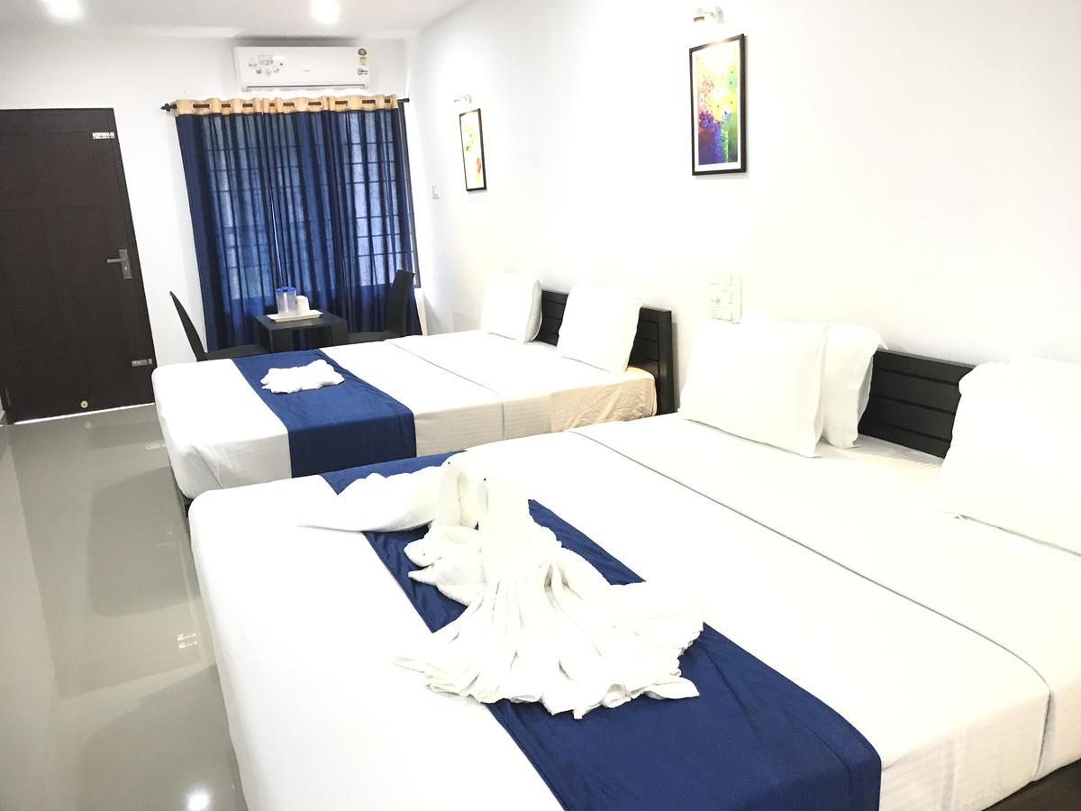 Highland Bristo Hotel Kalpetta Exterior photo